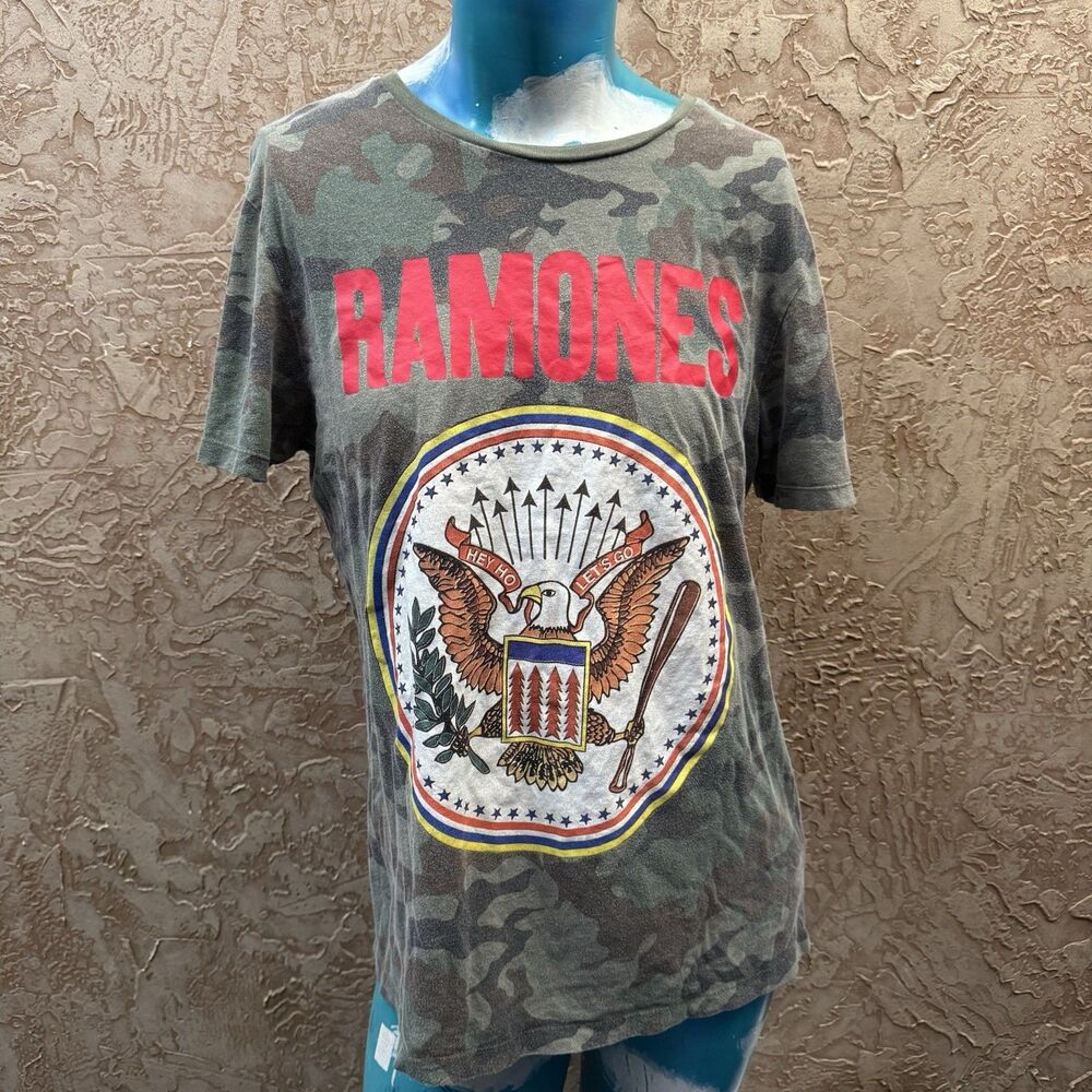 Ramones Band T-Shirt Medium Camo 1995 Farewell Tour Reprint Distressed Look